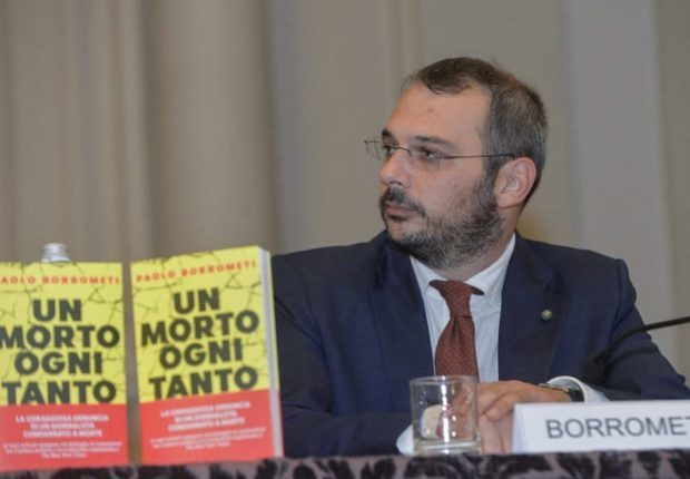 Il giornalista antimafia Paolo Borrometi giovedì 16 maggio presenta il suo libro “Un morto ogni tanto” a Monte Sant’Angelo Il giornalista antimafia Paolo Borrometi giovedì 16 maggio presenta il suo libro “Un morto ogni tanto” a Monte Sant’Angelo
