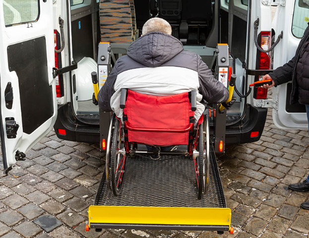 Elezioni - Servizio di trasporto pubblico in favore di disabili 