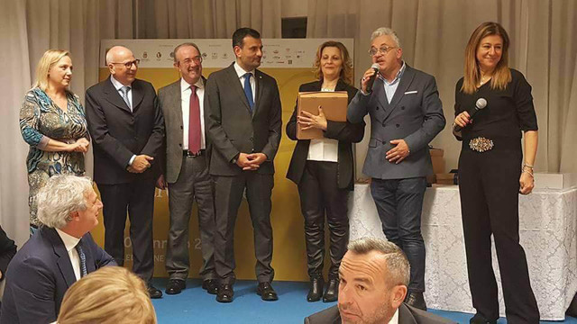 Sindaco d’Arienzo: “Complimenti ai nostri concittadini Antonio Ciuffreda e Gegè Mangano premiati in questi giorni”
